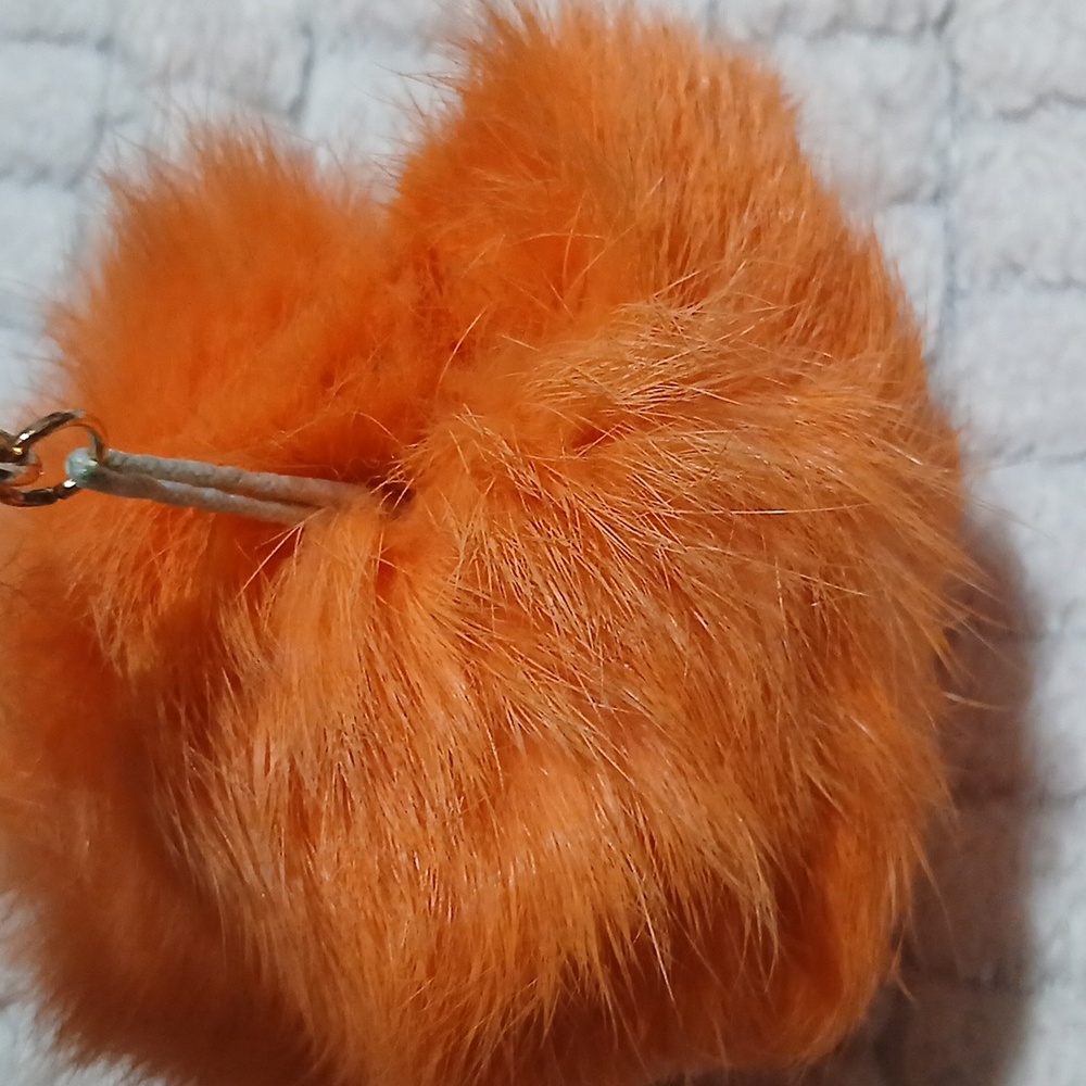 Keychain Fuzzy orange Fashion NIP - Picture 3 of 5